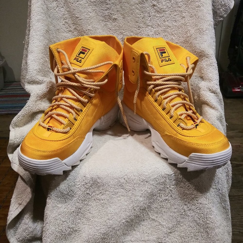 Fila Disruptor Ballistic, Canvas Sneaker/Boot.Size. 7.5